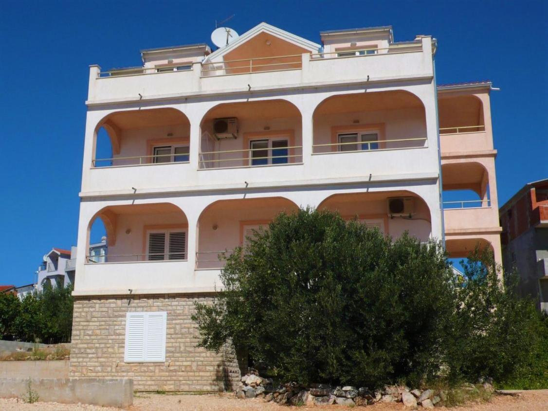 Apartment house Helena Primošten Buitenkant foto